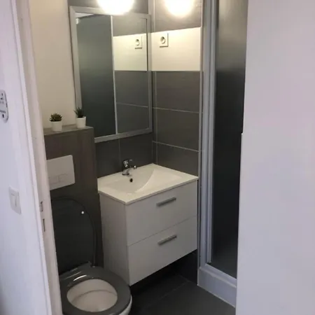 Daire Lovely Studio In The Heart Of