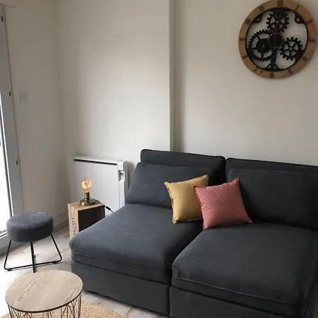 Daire Lovely Studio In The Heart Of
