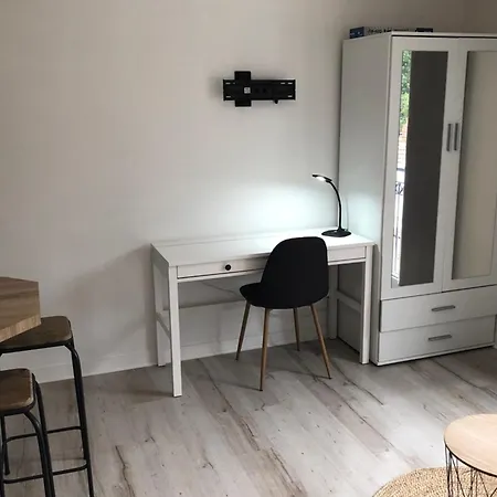 Daire Lovely Studio In The Heart Of